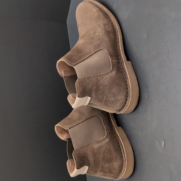 Timberland Men's Brown Chukka Boots with Suede Finish,Size 10/43. - Picture 5 of 10